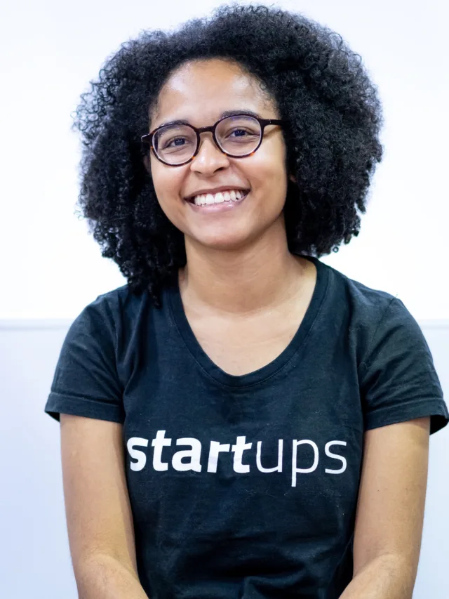 Gabriela Del Carmen, repórter do Startups