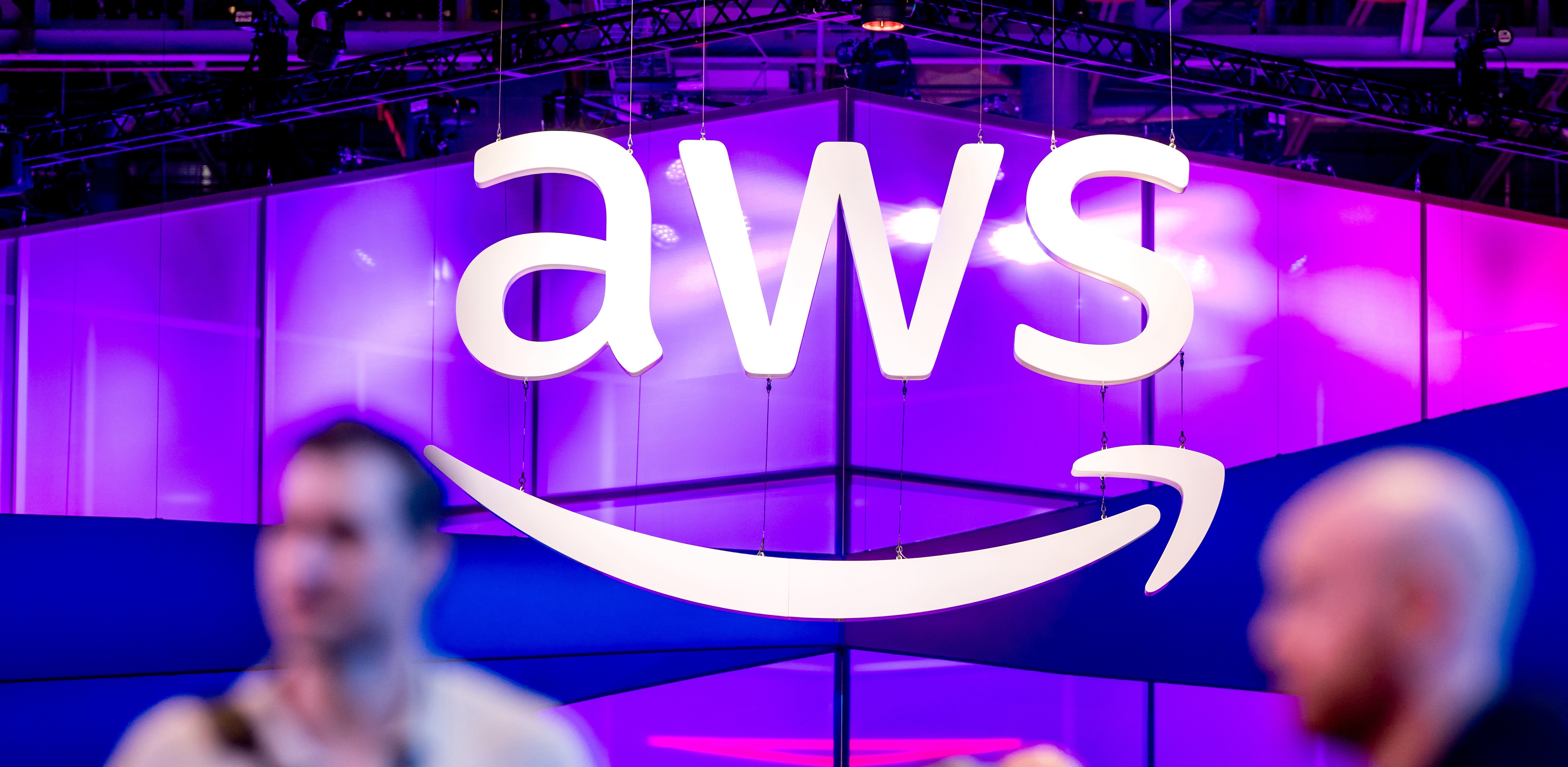 Logo da AWS no re:Invent 2024