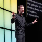 Michal Kosinski, professor de Stanford, durante a BSV