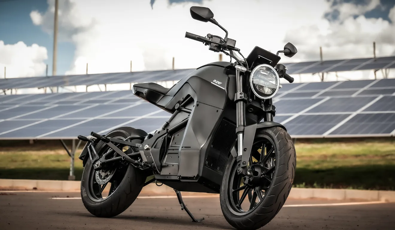 Canadense, mas brasileira: Auper chega ao país e acelera suas motos elétricas Canadense, mas brasileira: Auper chega ao país e acelera suas motos elétricas