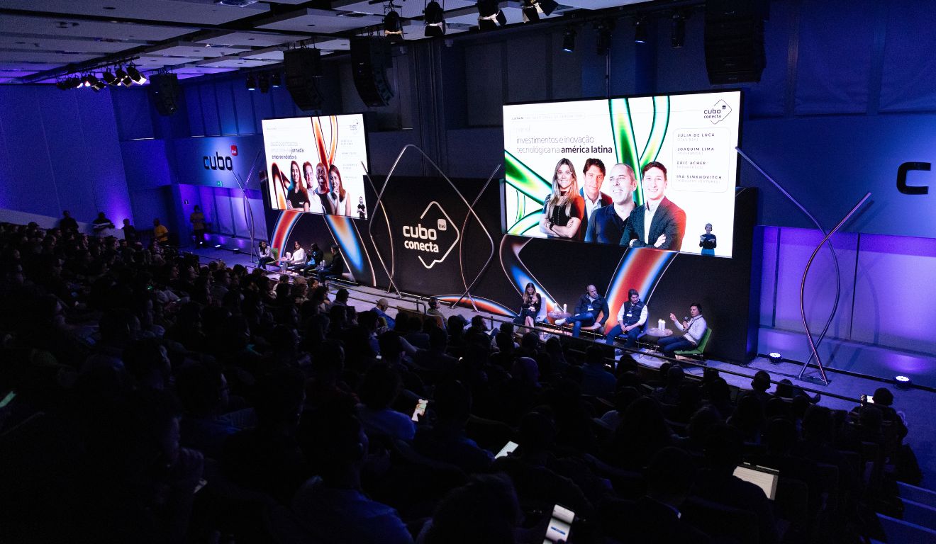 Evento Cubo Conecta durante a São Paulo Tech Week 2024