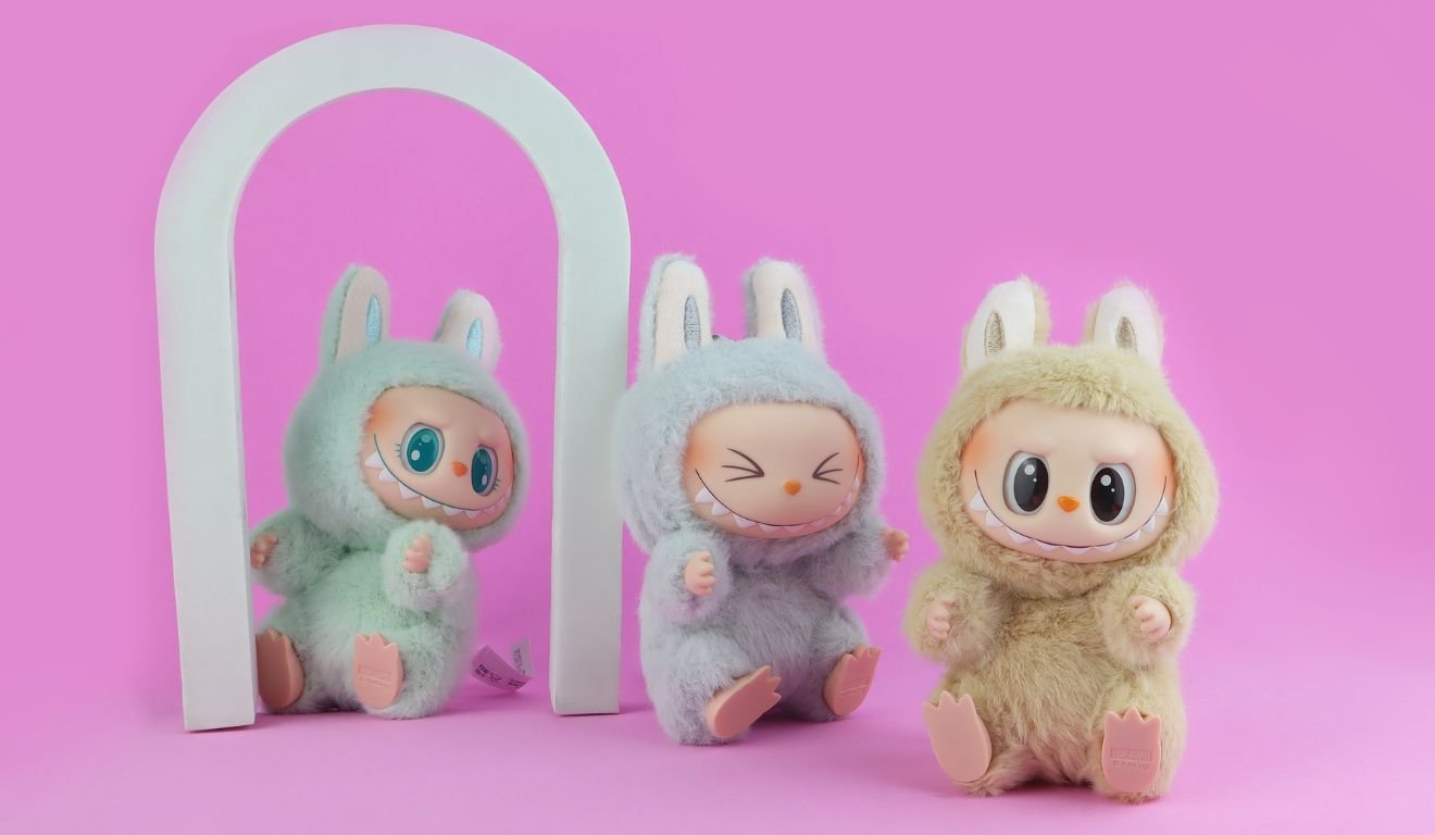 Bonecos de pelúcia Labubu
