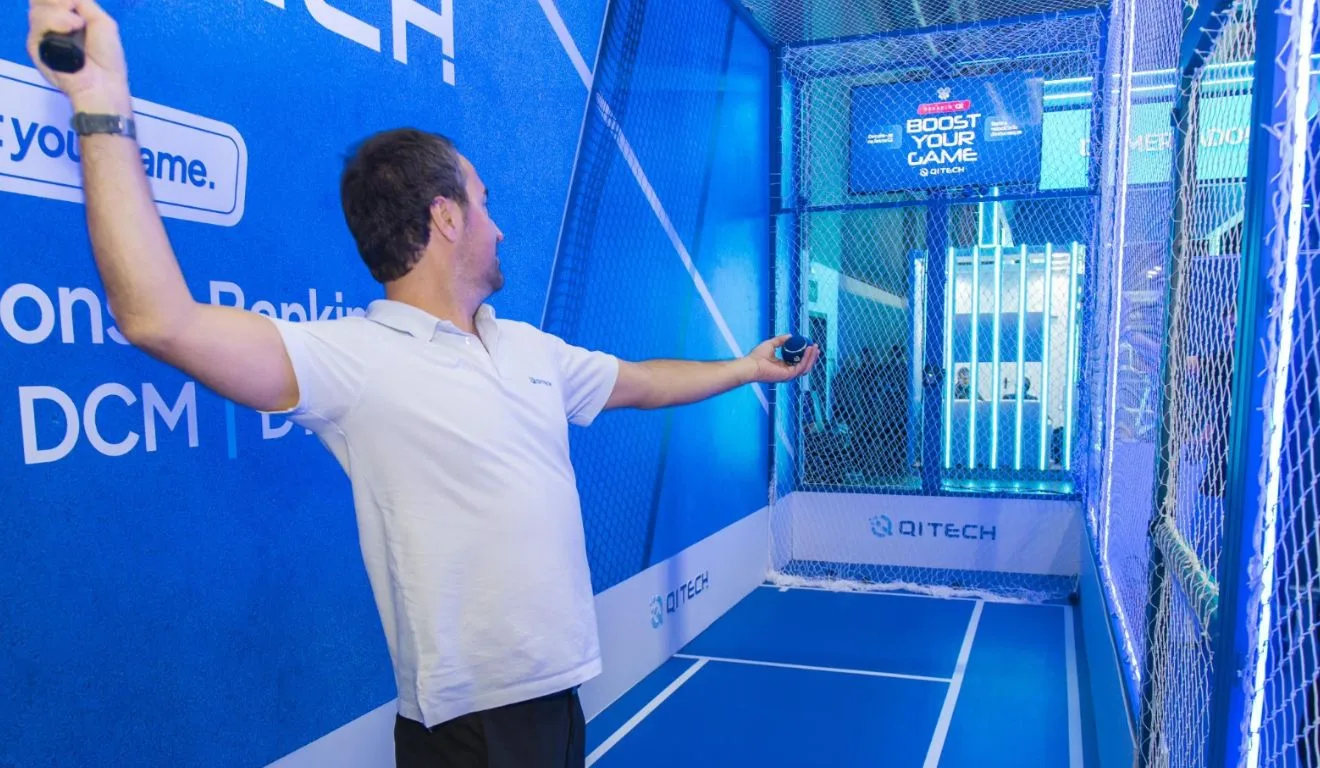 Stand QI Tech durante o Febraban Tech 2025
