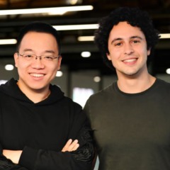 Fundadores da Genesis AI: Zhou Xian e Théophile Gervet | Foto: Divulgação