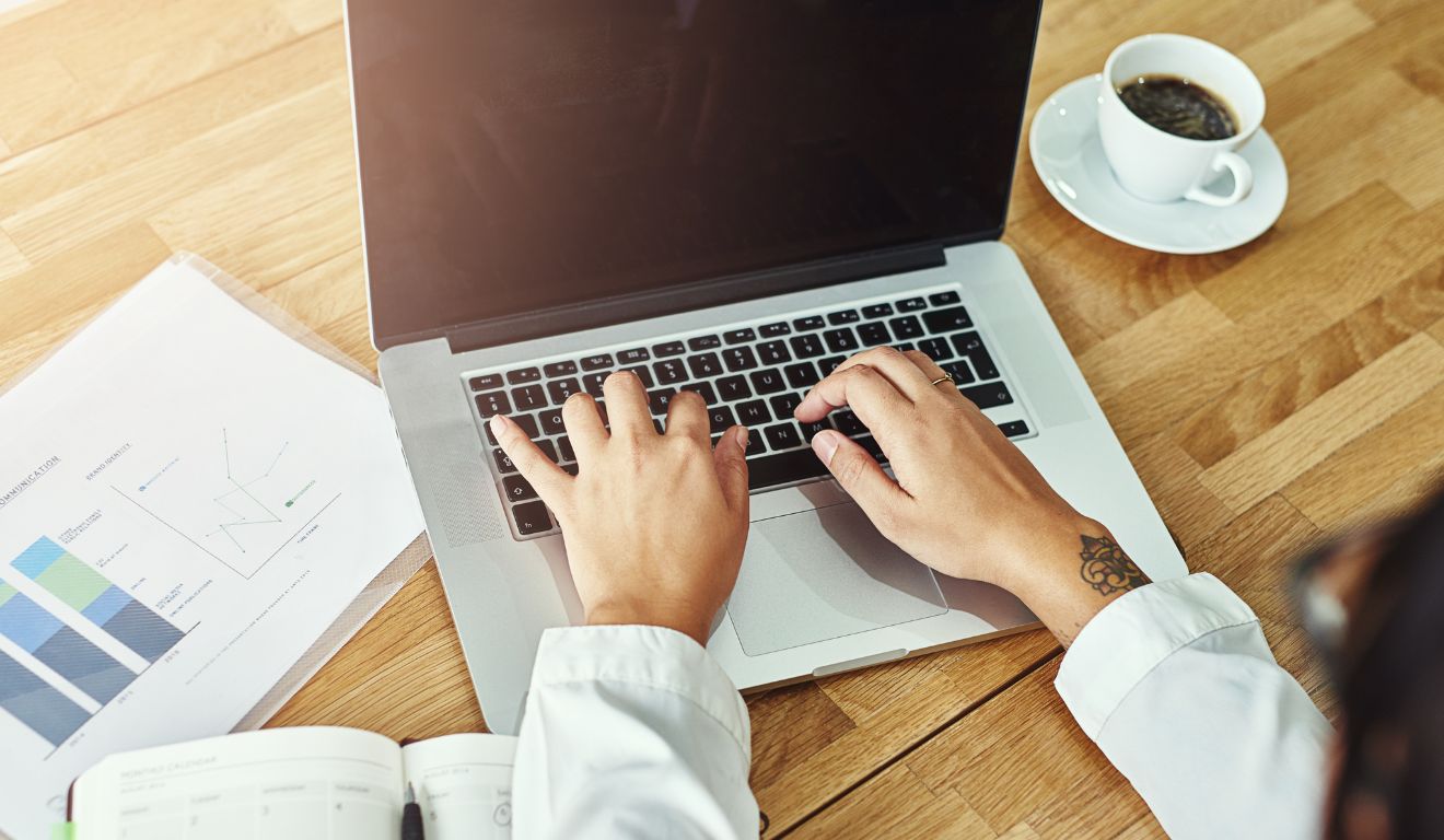 Cobrança por resultados nas áreas de tecnologia e produto nunca foi tão alta | Foto: Canva