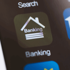 Surpresa? Bancos tradicionais tem mais engajamento nos dispositivos móveis | Foto: Canva