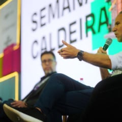 Alex Szapiro, do SoftBank, durante painel na Semana Caldeira 2025 | Foto: divulgação/Instituto Caldeira