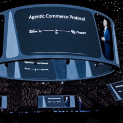 Evan Goldberg, fundador e EVP da NetSuite, no palco do SuiteWorld 2025 | Foto: Startups