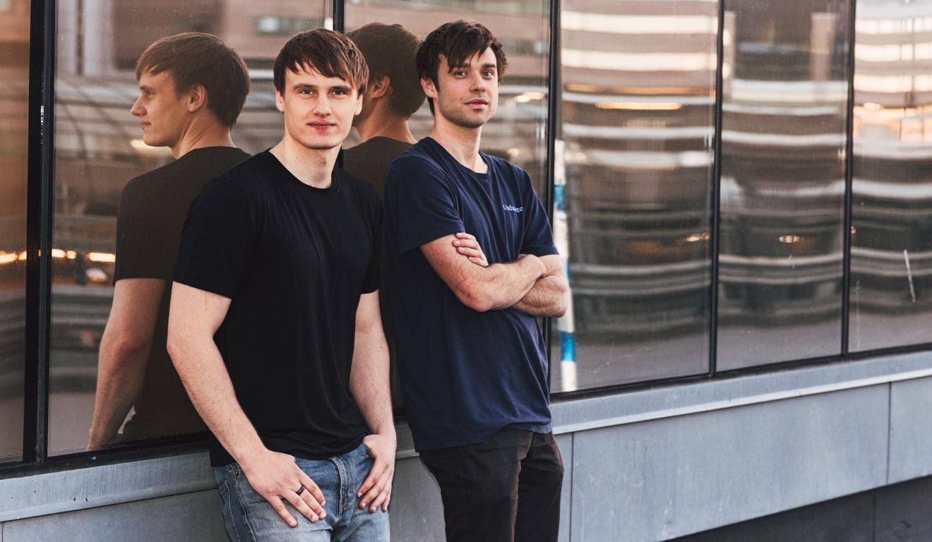 Anton Osika (CEO) e Fabian Hedin (CTO), fundadores da Lovable | Foto: Divulgação Anton Osika (CEO) e Fabian Hedin (CTO), fundadores da Lovable | Foto: Divulgação