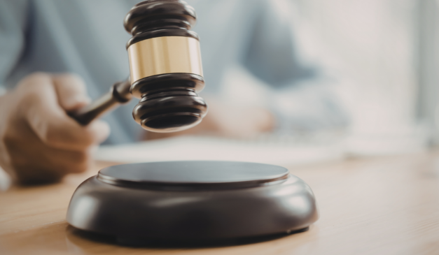 MP arquiva denúncia da Trela contra Shopper | Foto: Canva