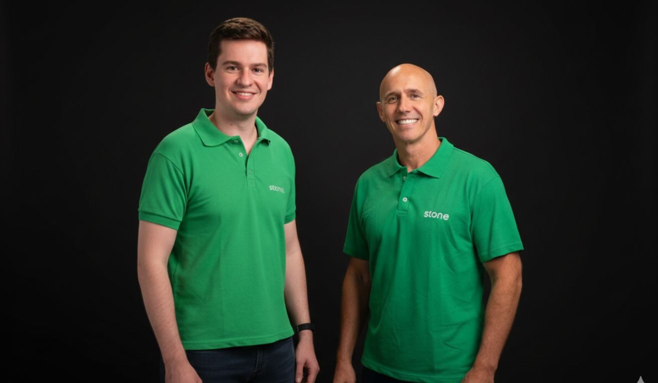 Mateus Scherer, novo CEO da Stone, ao lado de e Pedro Zinner, que desde março de 2023 atuava como CEO e agora voltará para o Conselho da Stone Mateus Scherer, novo CEO da Stone, ao lado de e Pedro Zinner, que desde março de 2023 atuava como CEO e agora voltará para o Conselho da Stone