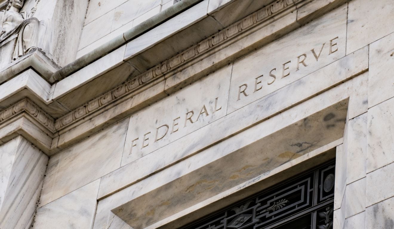 Fachada no edifício do Federal Reserve em Washington DC Foto Shutterstock Fachada no edifício do Federal Reserve em Washington DC Foto Shutterstock
