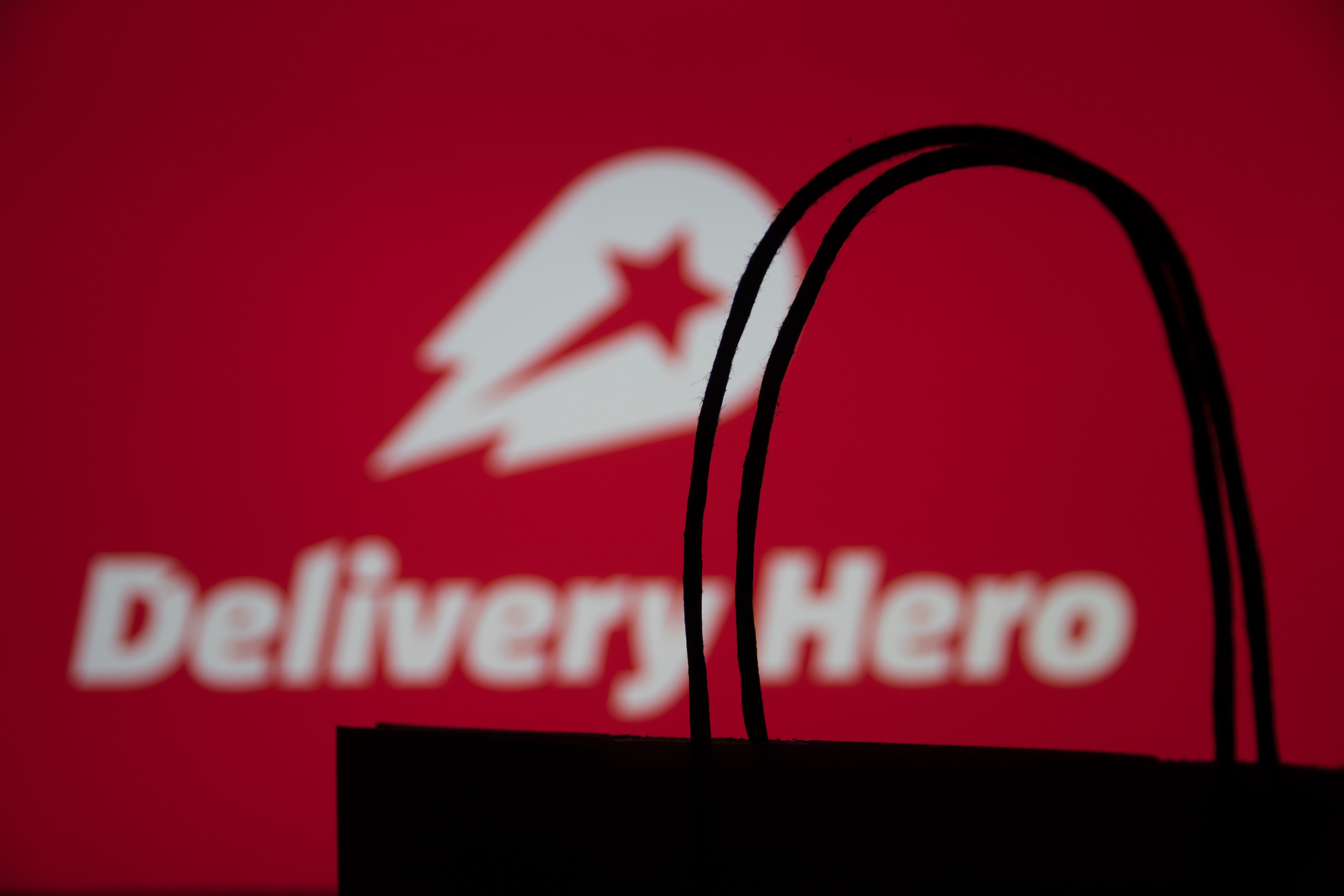 Uber compra Delivery Hero por US$ 14,8B — e Prosus vende sua parte